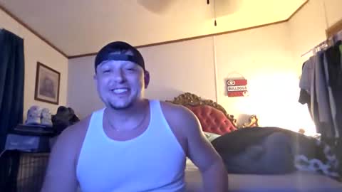 Snapshot of silverfox706 chatting on June 23, 2026, 1:25 am Jay Silverfox706 online show from June 23, 2026, 1:25 am