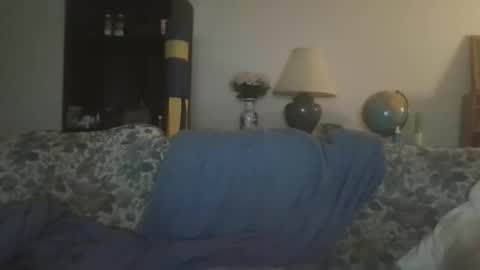 silverfunfox online show from March 13, 2026, 8:43 am