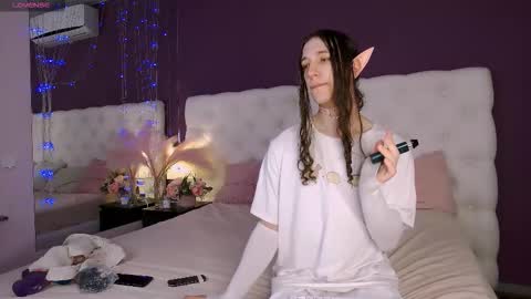 silvermuse online show from February 19, 2026, 8:49 pm