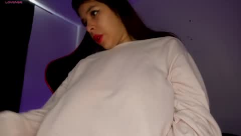 Snapshot of silviarichie_jade chatting on May 6, 2026, 3:39 pm silvia online show from May 6, 2026, 3:39 pm