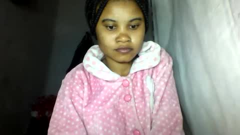 Snapshot of simirna98 chatting on June 8, 2026, 6:47 am simirna98 online show from June 8, 2026, 6:47 am