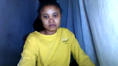 Snapshot of simirna98 chatting on June 10, 2026, 10:03 am simirna98 online show from June 10, 2026, 10:03 am