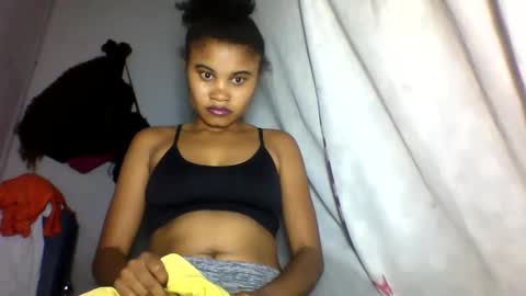 Snapshot of simirna98 chatting on June 10, 2026, 10:08 pm simirna98 online show from June 10, 2026, 10:08 pm