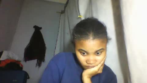 Snapshot of simirna98 chatting on June 13, 2026, 10:08 pm simirna98 online show from June 13, 2026, 10:08 pm
