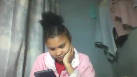 Snapshot of simirna98 chatting on June 20, 2026, 8:44 pm simirna98 online show from June 20, 2026, 8:44 pm