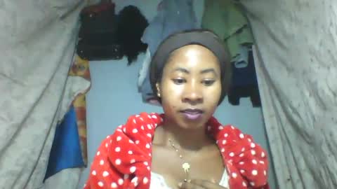 Snapshot of simirna98 chatting on July 10, 2026, 1:43 am simirna98 online show from July 10, 2026, 1:43 am