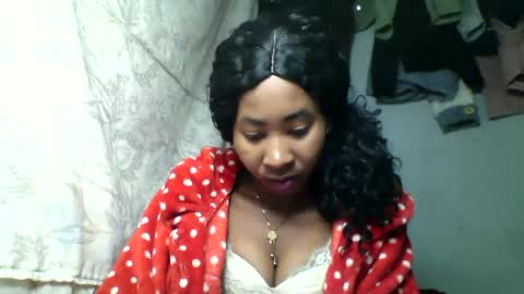 Snapshot of simirna98 chatting on July 14, 2026, 12:46 am simirna98 online show from July 14, 2026, 12:46 am