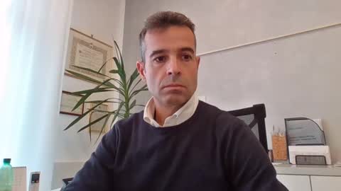 Snapshot of simmeturbate chatting on January 7, 2025, 2:19 pm Italiandaddyitalydickassbottomassholecomshowmasturbatenudeboyitalyatleticcutemuscolarhardcockdickboy online show from January 7, 2025, 2:19 pm