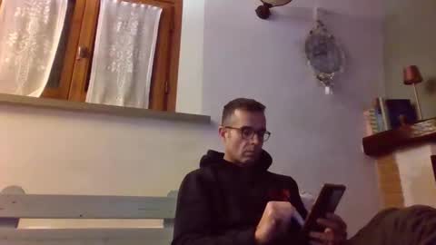 Snapshot of simmeturbate chatting on February 12, 2025, 10:15 pm Italiandaddyitalydickassbottomassholecomshowmasturbatenudeboyitalyatleticcutemuscolarhardcockdickboy online show from February 12, 2025, 10:15 pm