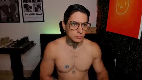Snapshot of simon_cortes chatting on July 29, 2026, 11:30 am Simon Cortes online show from July 29, 2026, 11:30 am