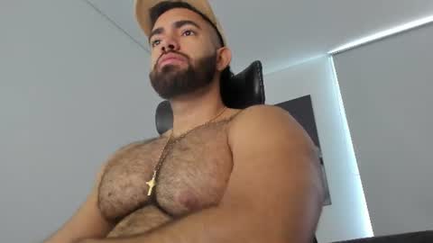 Snapshot of simon_leon01 chatting on July 14, 2026, 12:22 pm simon_leon01 online show from July 14, 2026, 12:22 pm