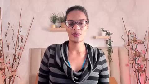 Snapshot of simona_brooke chatting on October 14, 2025, 8:53 pm simona_brooke online show from October 14, 2025, 8:53 pm
