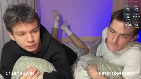 Snapshot of simonsecrett chatting on January 14, 2026, 3:17 pm Simon online show from January 14, 2026, 3:17 pm