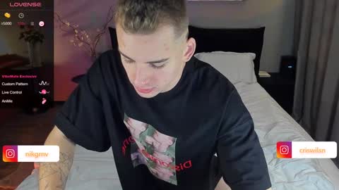 Snapshot of simonwnl chatting on January 17, 2025, 9:06 am Simon online show from January 17, 2025, 9:06 am