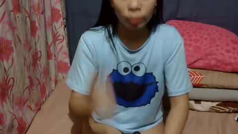 mia online show from March 12, 2026, 12:06 am