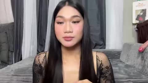 Snapshot of simplysultrykylie chatting on June 21, 2026, 2:52 pm Kylie online show from June 21, 2026, 2:52 pm