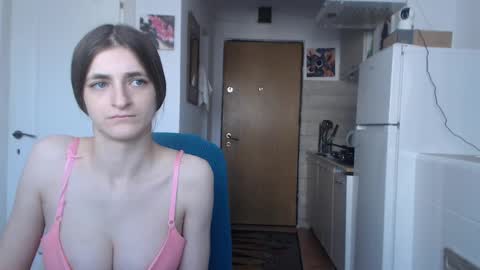 simyhvn online show from February 13, 2025, 7:03 am