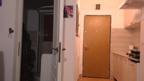 Snapshot of simyhvn chatting on February 13, 2026, 5:47 am simyhvn online show from February 13, 2026, 5:47 am