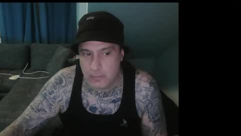Snapshot of sinalco1975 chatting on June 8, 2026, 2:01 am sinalco1975 online show from June 8, 2026, 2:01 am