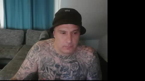 Snapshot of sinalco1975 chatting on July 16, 2026, 2:50 am sinalco1975 online show from July 16, 2026, 2:50 am
