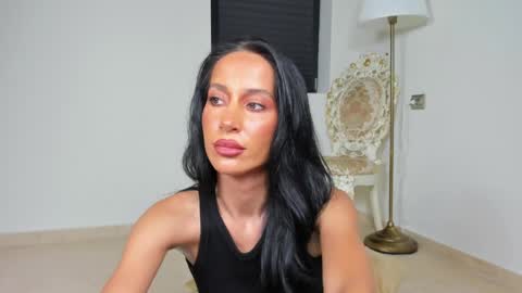 Snapshot of sincerelyc chatting on June 1, 2026, 9:27 pm C online show from June 1, 2026, 9:27 pm