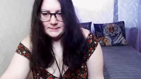 Angela online show from February 13, 2026, 9:16 am