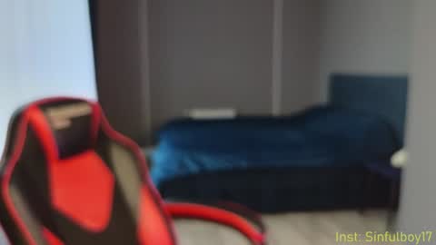 Snapshot of sinffuly chatting on January 31, 2025, 1:45 pm Richard online show from January 31, 2025, 1:45 pm