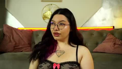 sinfull angel online show from June 8, 2026, 4:46 am