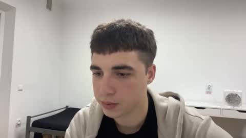 Snapshot of sinnglesexsex chatting on October 20, 2025, 6:30 pm Dan online show from October 20, 2025, 6:30 pm