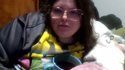 Snapshot of siofra chatting on March 19, 2026, 8:46 pm Siofra online show from March 19, 2026, 8:46 pm