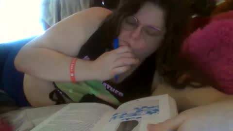 Snapshot of siofra chatting on March 20, 2026, 10:14 pm Siofra online show from March 20, 2026, 10:14 pm