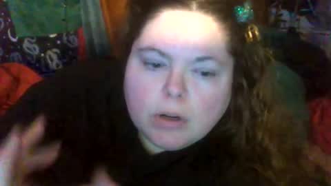 Snapshot of siofra chatting on April 22, 2026, 8:32 pm Siofra online show from April 22, 2026, 8:32 pm