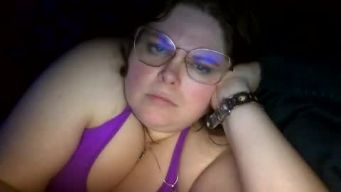 Snapshot of siofra chatting on May 3, 2026, 4:18 am Siofra online show from May 3, 2026, 4:18 am