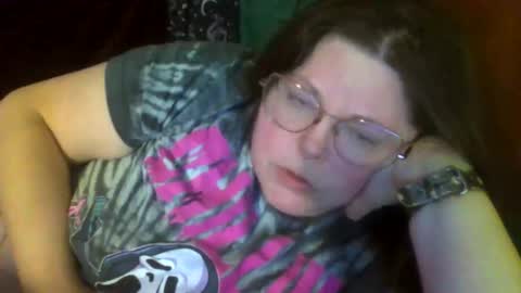 Snapshot of siofra chatting on May 18, 2026, 4:18 am Siofra online show from May 18, 2026, 4:18 am