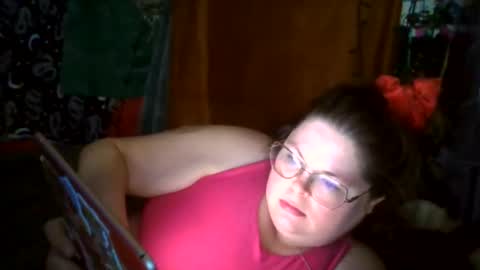 Snapshot of siofra chatting on May 21, 2026, 2:29 am Siofra online show from May 21, 2026, 2:29 am