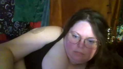 Snapshot of siofra chatting on May 22, 2026, 9:20 pm Siofra online show from May 22, 2026, 9:20 pm