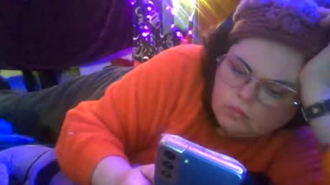 Snapshot of siofra chatting on May 30, 2026, 8:33 am Siofra online show from May 30, 2026, 8:33 am