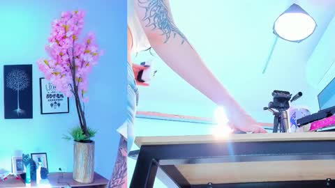 Siouxsie online show from September 21, 2025, 10:50 am