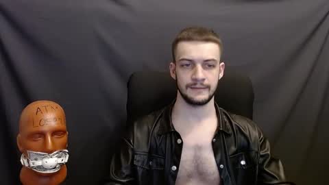 Snapshot of sir_damien chatting on December 15, 2024, 8:25 pm Sir Damien online show from December 15, 2024, 8:25 pm