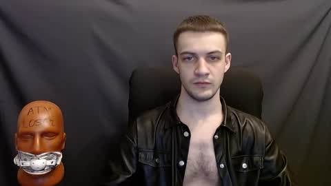 Snapshot of sir_damien chatting on December 19, 2024, 2:23 am Sir Damien online show from December 19, 2024, 2:23 am