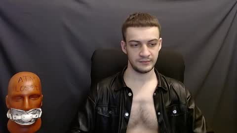 Snapshot of sir_damien chatting on December 20, 2024, 8:34 pm Sir Damien online show from December 20, 2024, 8:34 pm