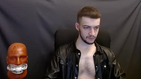 Snapshot of sir_damien chatting on January 2, 2025, 2:22 am Sir Damien online show from January 2, 2025, 2:22 am