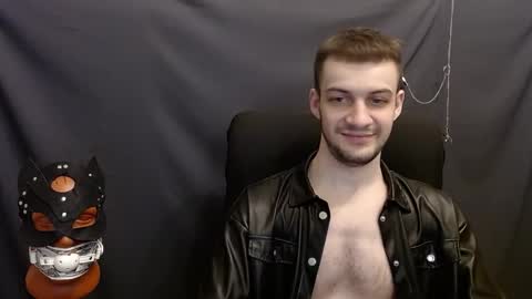 Snapshot of sir_damien chatting on January 11, 2025, 9:15 pm Sir Damien online show from January 11, 2025, 9:15 pm