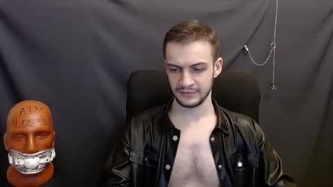 Snapshot of sir_damien chatting on January 15, 2025, 3:11 am Sir Damien online show from January 15, 2025, 3:11 am