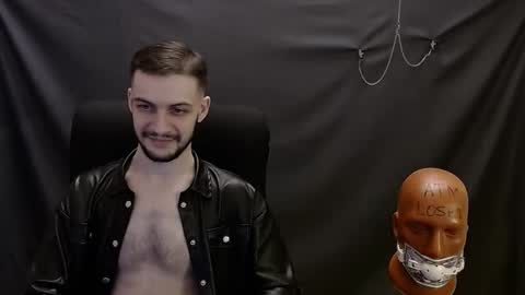 Snapshot of sir_damien chatting on January 24, 2025, 3:00 am Sir Damien online show from January 24, 2025, 3:00 am