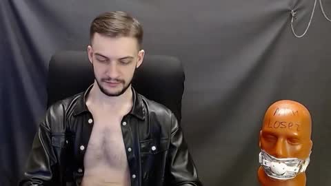 Snapshot of sir_damien chatting on January 26, 2025, 11:29 pm Sir Damien online show from January 26, 2025, 11:29 pm