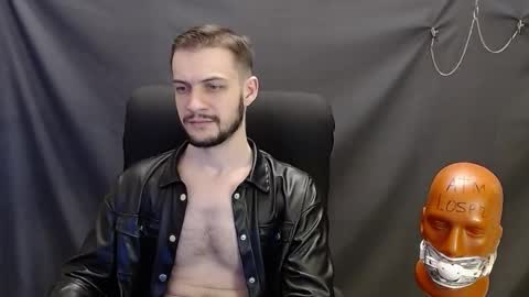 Snapshot of sir_damien chatting on January 31, 2025, 3:41 am Sir Damien online show from January 31, 2025, 3:41 am