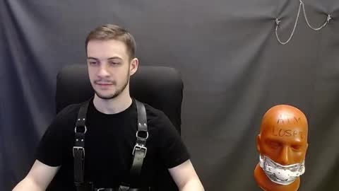 Snapshot of sir_damien chatting on February 10, 2025, 2:19 am Sir Damien online show from February 10, 2025, 2:19 am