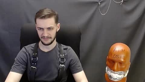 Snapshot of sir_damien chatting on February 21, 2025, 8:38 pm Sir Damien online show from February 21, 2025, 8:38 pm