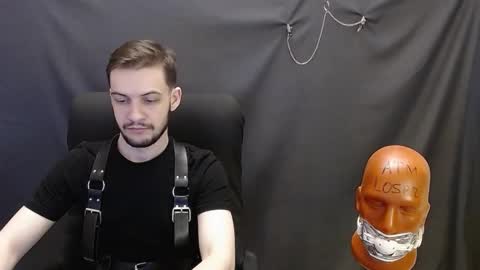 Snapshot of sir_damien chatting on February 23, 2025, 2:40 am Sir Damien online show from February 23, 2025, 2:40 am